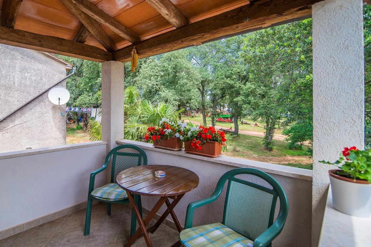 Apartment Nilda Valdi Sabadin ภายนอก รูปภาพ